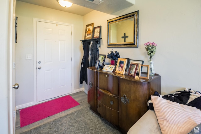 669 E 1375 S, Vernal, UT 84078 - foyer entrance with baseboards and wood finished floors