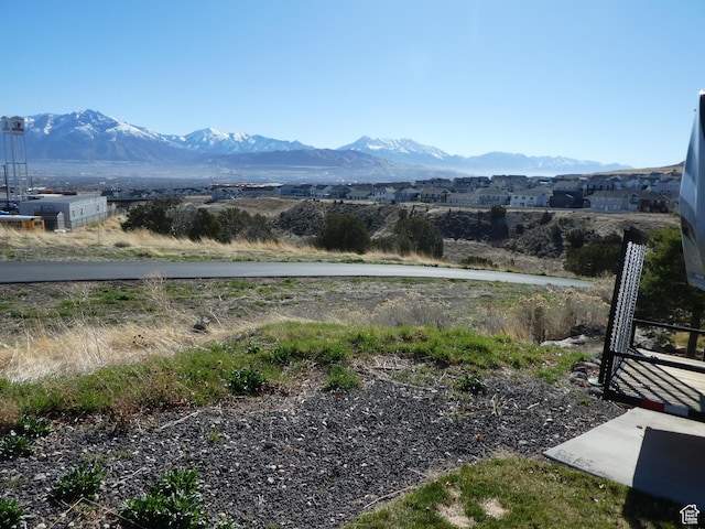 view of mountain feature