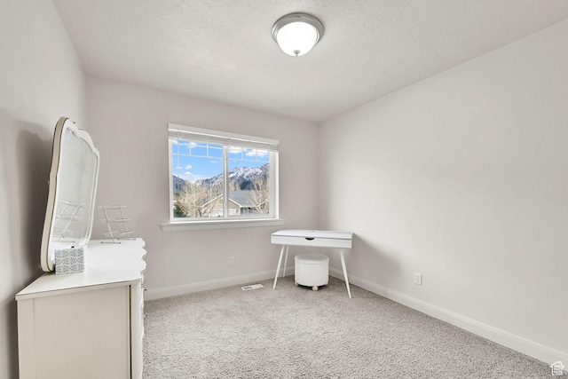 198 S 1130 E, Hyrum, UT 84319 - bedroom with baseboards, a textured ceiling, visible vents, and light colored carpet