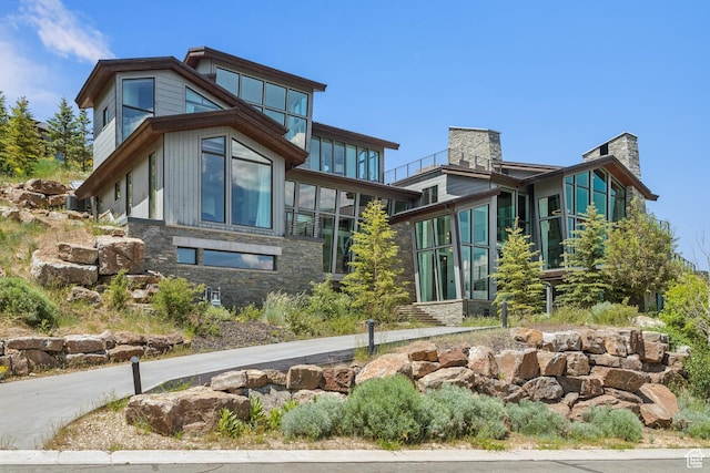 2908 W Deer Pointe Dr, Heber City, UT 84032 - view of front of property featuring stone siding