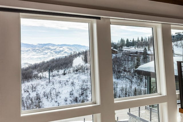 2908 W Deer Pointe Dr, Heber City, UT 84032 - room details with a mountain view