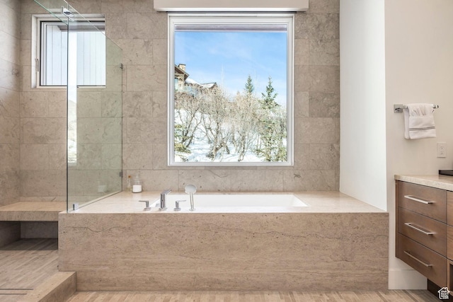 2908 W Deer Pointe Dr, Heber City, UT 84032 - bathroom featuring a garden tub