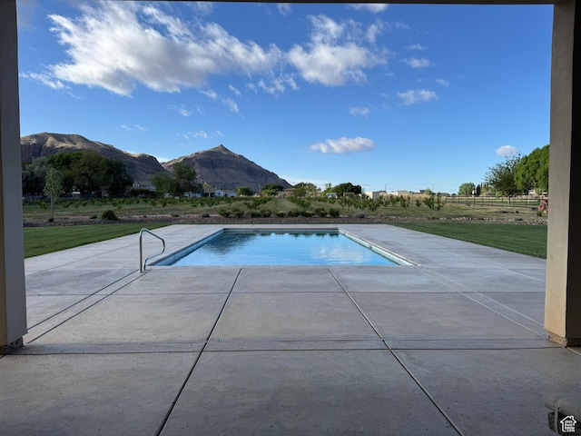 775 W 1300 S, Hurricane, UT 84737 - swimming pool with a mountain view and a patio area