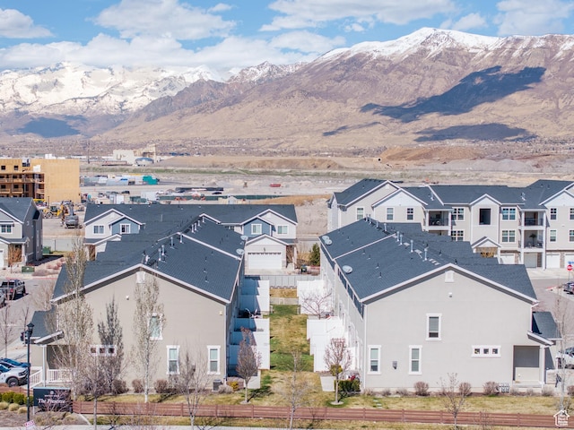 607 N Glenwilde Rd Unit 116, Vineyard, UT 84059 - drone / aerial view with a residential view and a mountain view