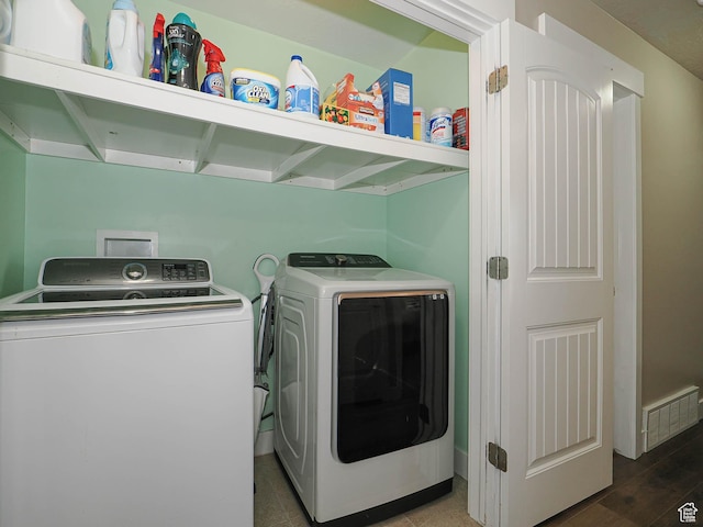 2291 E Ox Yoke Dr N, Eagle Mountain, UT 84005 - clothes washing area featuring washing machine and dryer, laundry area, and visible vents