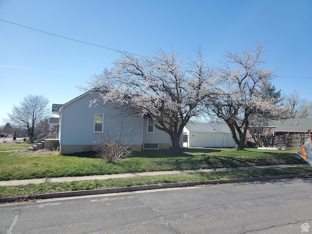 397 E 200 N, Kaysville, UT 84037 - view of side of property featuring a yard