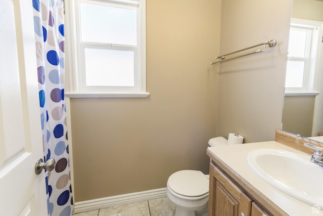 414 S 3130 W, Vernal, UT 84078 - full bathroom featuring tile patterned floors, toilet, vanity, a shower with curtain, and baseboards