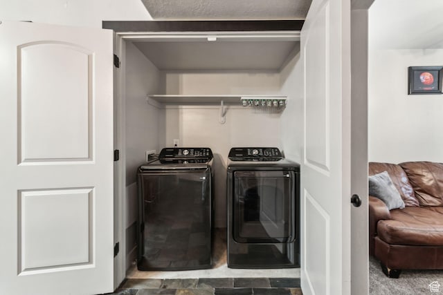 483 N 2650 W Unit 6, Tremonton, UT 84337 - clothes washing area featuring independent washer and dryer and laundry area