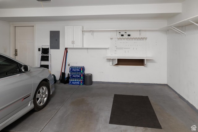 259 W 40 N, Hyrum, UT 84319 - garage with electric panel and baseboards