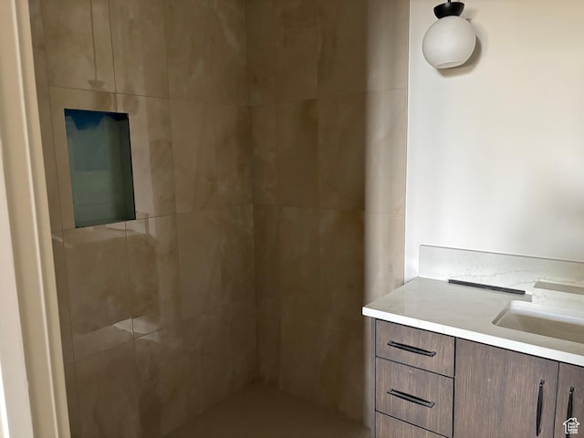 2220 E Flat Top Mountain Dr, Heber City, UT 84032 - bathroom with tiled shower and vanity
