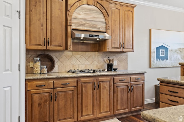 6208 W Bull River Rd, Highland, UT 84003 - kitchen with range hood, crown molding, tasteful backsplash, baseboards, and dark wood-type flooring