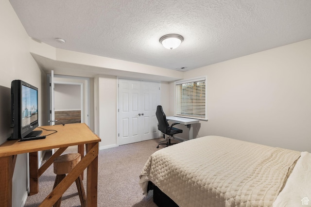 6208 W Bull River Rd, Highland, UT 84003 - bedroom featuring carpet floors, a textured ceiling, a closet, and baseboards