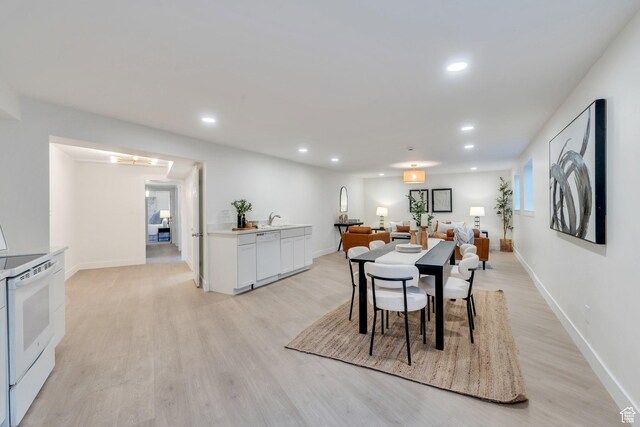 881 S 635 W, Orem, UT 84058 - dining space with baseboards, light wood-style flooring, and recessed lighting