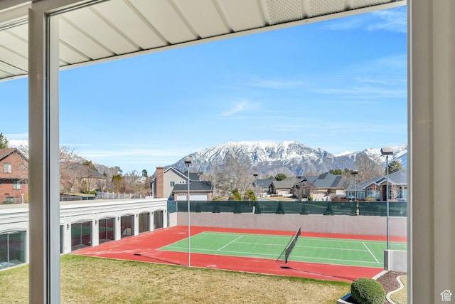 881 S 635 W, Orem, UT 84058 - view of sport court featuring fence, a residential view, a yard, and a mountain view