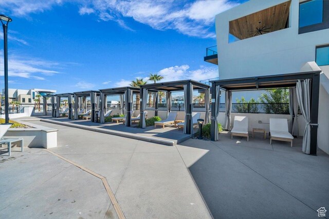 875 W Akoya Pearl St S Unit 101-B, St George, UT 84790 - view of patio featuring a balcony