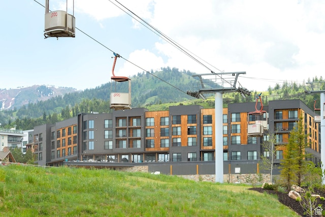 2670 W Canyons Resort Dr Unit 437, Park City, UT 84098 - view of building exterior featuring a mountain view
