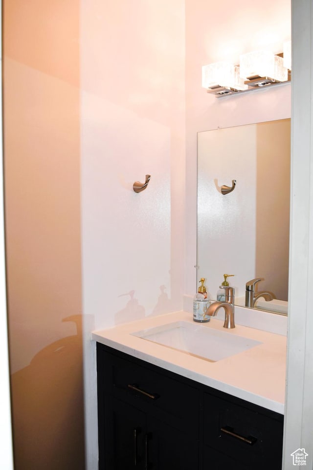 4759 S Pintail Ct, Salt Lake City, UT 84117 - bathroom featuring vanity