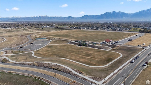 bird's eye view featuring a mountain view