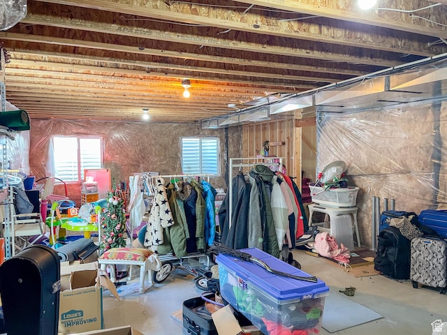 446 E Rue De Paris, Vineyard, UT 84059 - basement featuring a healthy amount of sunlight