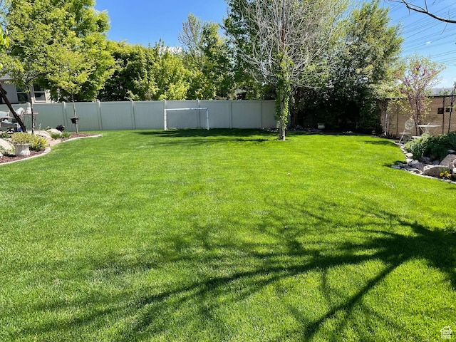 958 S Bridgecreek Ln, Layton, UT 84041 - view of yard with a fenced backyard