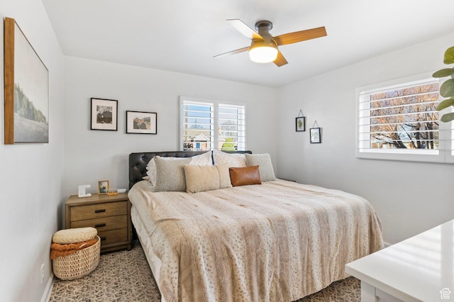 bedroom with ceiling fan