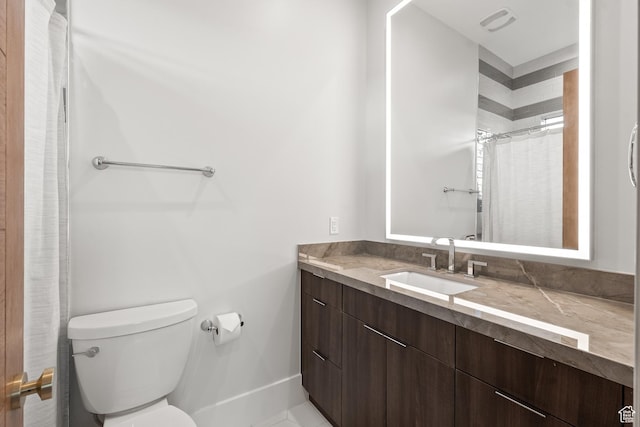 7290 Foxglove Ct, Park City, UT 84098 - full bath featuring visible vents, toilet, and vanity