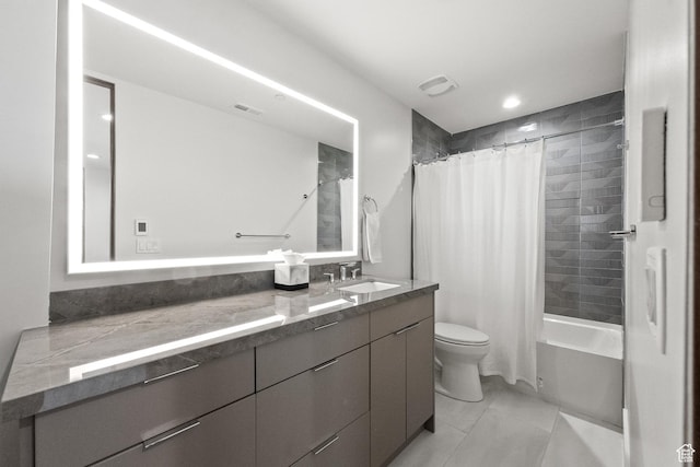 7290 Foxglove Ct, Park City, UT 84098 - full bath with visible vents, toilet, vanity, and shower / bathtub combination with curtain