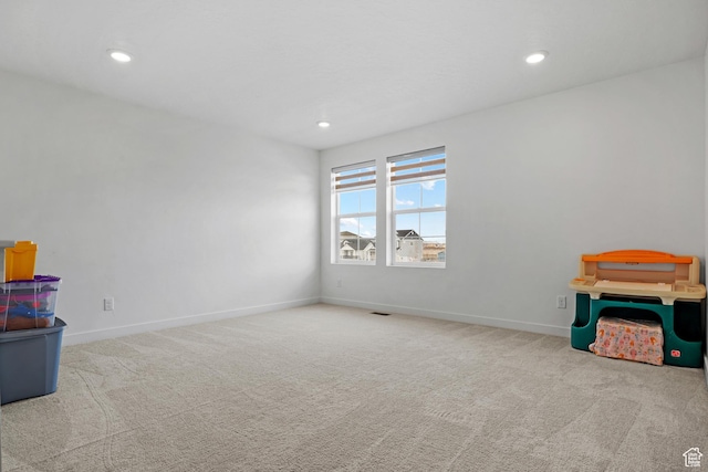 217 S Buckhorn Bath Ave W, Saratoga Springs, UT 84045 - playroom featuring carpet, baseboards, and recessed lighting