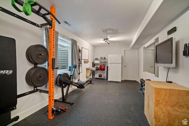 28 E 1400 N, Mapleton, UT 84664 - exercise room featuring baseboards and visible vents