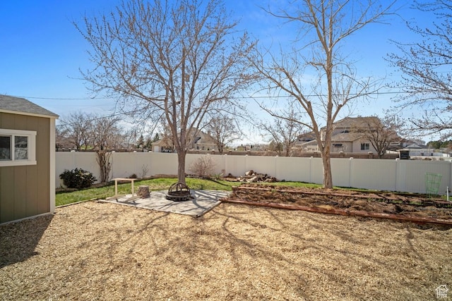 28 E 1400 N, Mapleton, UT 84664 - view of yard with an outdoor fire pit, a fenced backyard, and a patio