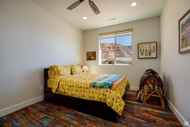 533 E Cutter Trl, Kanab, UT 84741 - bedroom featuring recessed lighting, baseboards, ceiling fan, visible vents, and wood finished floors