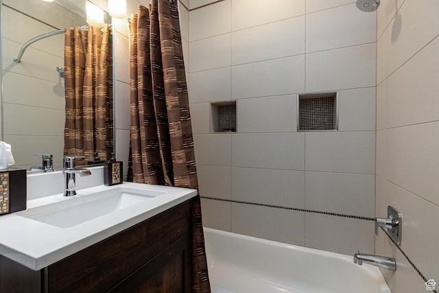 484 E Mohawk Dr, Kanab, UT 84741 - bathroom featuring shower / bath combo, visible vents, and vanity