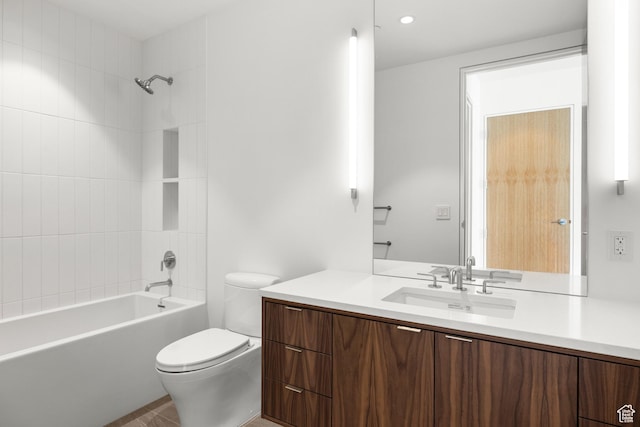 3267 W Deer Hollow Rd Unit 2402, Park City, UT 84060 - bathroom with vanity and  shower combination