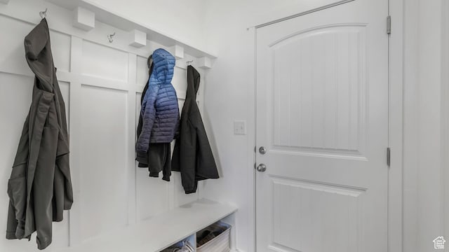 442 Doubleday St, Mapleton, UT 84664 - view of mudroom