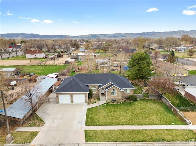 bird's eye view featuring a mountain view