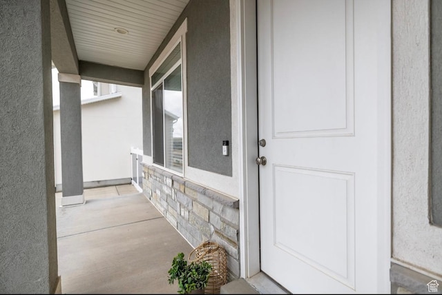 910 N 260 W, Santaquin, UT 84655 - entrance to property featuring stucco siding and covered porch