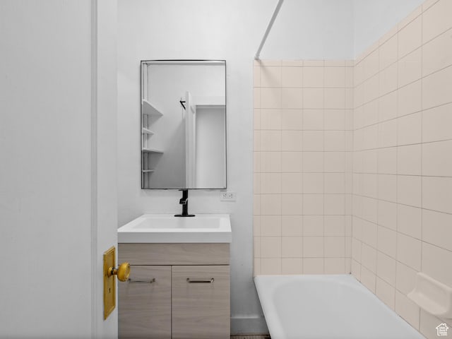 146 E 2nd Ave, Salt Lake City, UT 84103 - bathroom with tub / shower combination and vanity