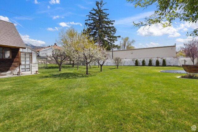 368 E 300 N, Logan, UT 84321 - view of yard