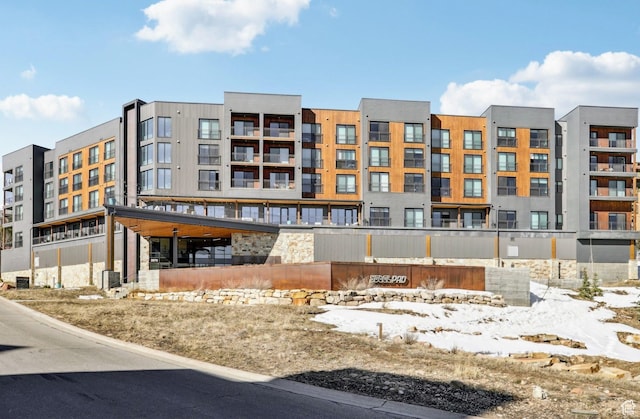 2670 Canyons Resort Dr Unit 424, Park City, UT 84098 - view of apartment building / complex