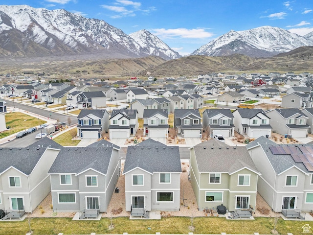 866 S Brubaker Way, Santaquin, UT 84655 - aerial view of residential area with mountains