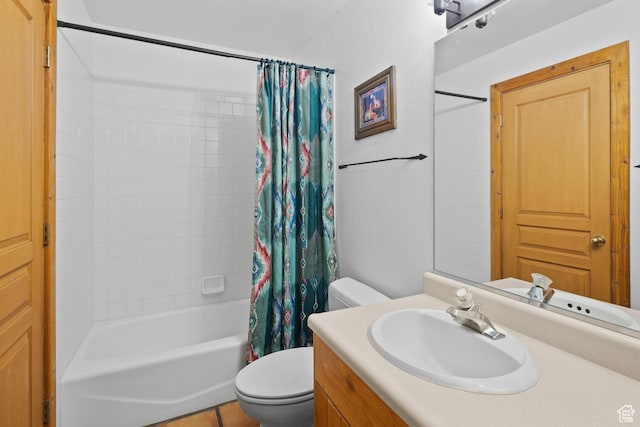 3418 E La Camino, Moab, UT 84532 - full bath with toilet, vanity, and shower / bath combo