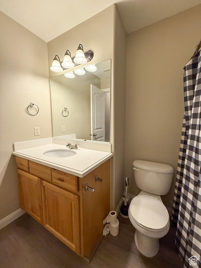 2016 E Cedar Trails Way, Eagle Mountain, UT 84005 - full bath featuring toilet, vanity, baseboards, and curtained shower