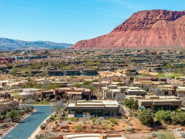 3052 N Snow Canyon Pkwy Unit 36, St George, UT 84770 - property view of mountains