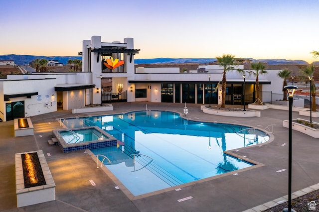 742 Sapphire Ln, St George, UT 84790 - photo 4