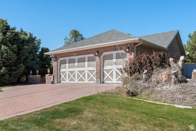 376 W Golden Harvest Rd, Draper, UT 84020 - garage with driveway