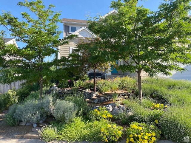 1869 Southpointe Ct, Logan, UT 84341 - view of yard