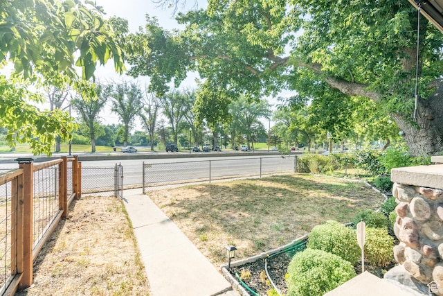 1197 S 700 E, Salt Lake City, UT 84105 - view of yard with fence