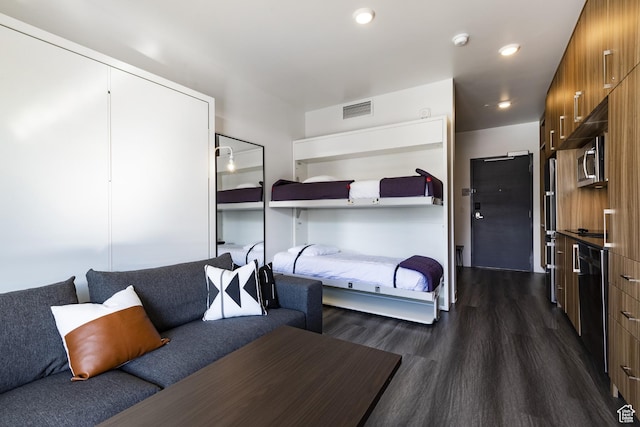 2670 W Canyons Resort Dr Unit 432, Park City, UT 84098 - bedroom featuring visible vents, recessed lighting, and dark wood finished floors