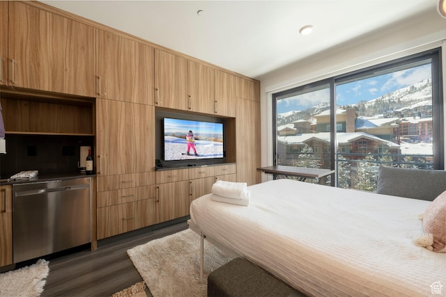 2670 W Canyons Resort Dr Unit 432, Park City, UT 84098 - bedroom with dark wood finished floors