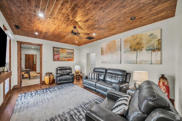 580 S 920 W, Hurricane, UT 84737 - living room with wood finished floors, wooden ceiling, ceiling fan, and visible vents